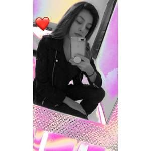 Meet your Posher, Fernanda